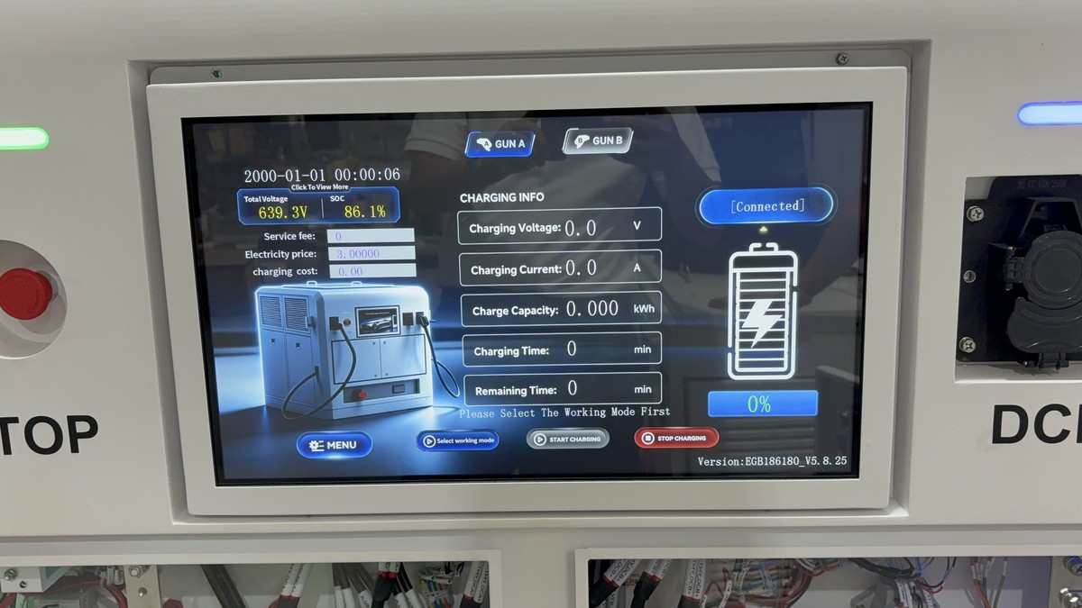EG-Nova 150 Dual charging connected status - gun plugged in ready to charge