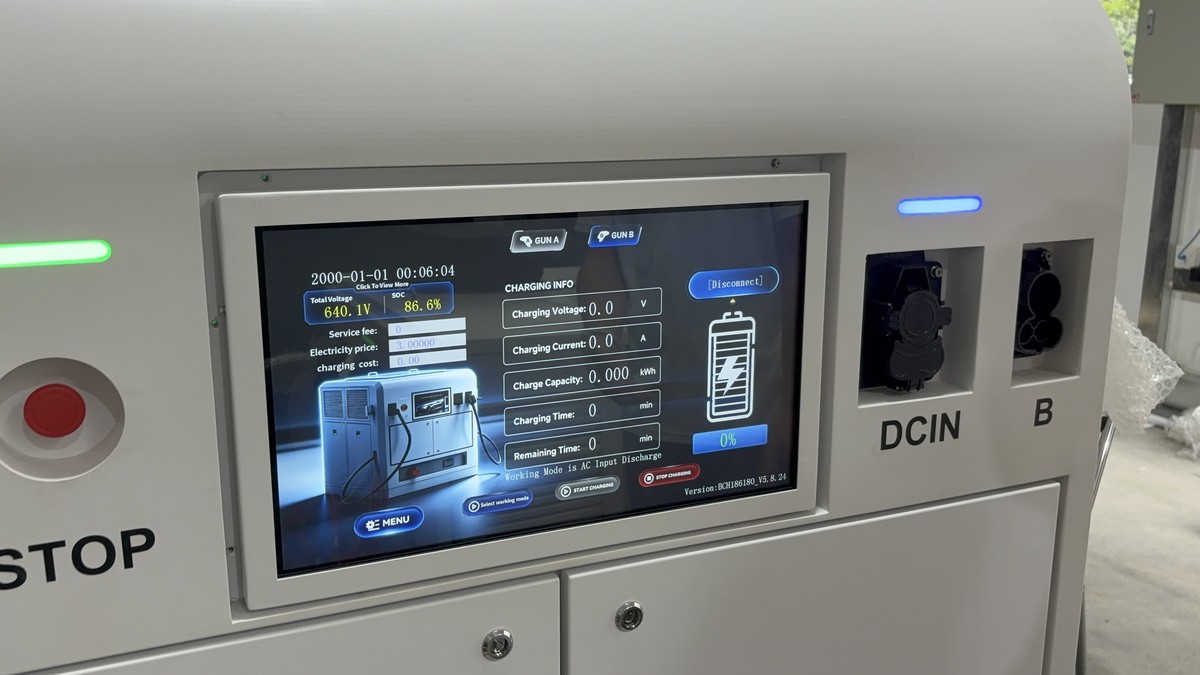 EG-Nova 150 Dual dual gun active charging - GUN A and GUN B live voltage current on HMI